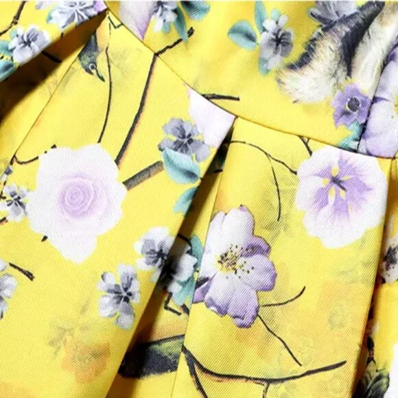 Gorgeous yellow animal patter dress - Picture 5 of 7